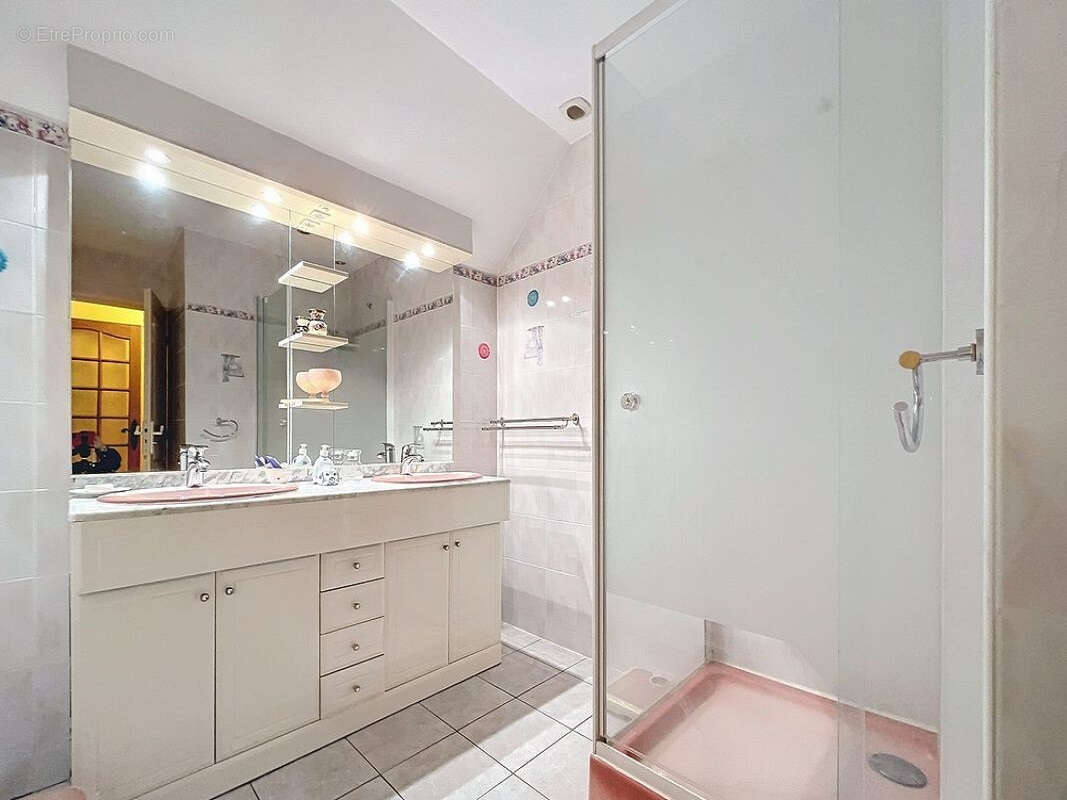 Maison à LAMARCHE-SUR-SAONE