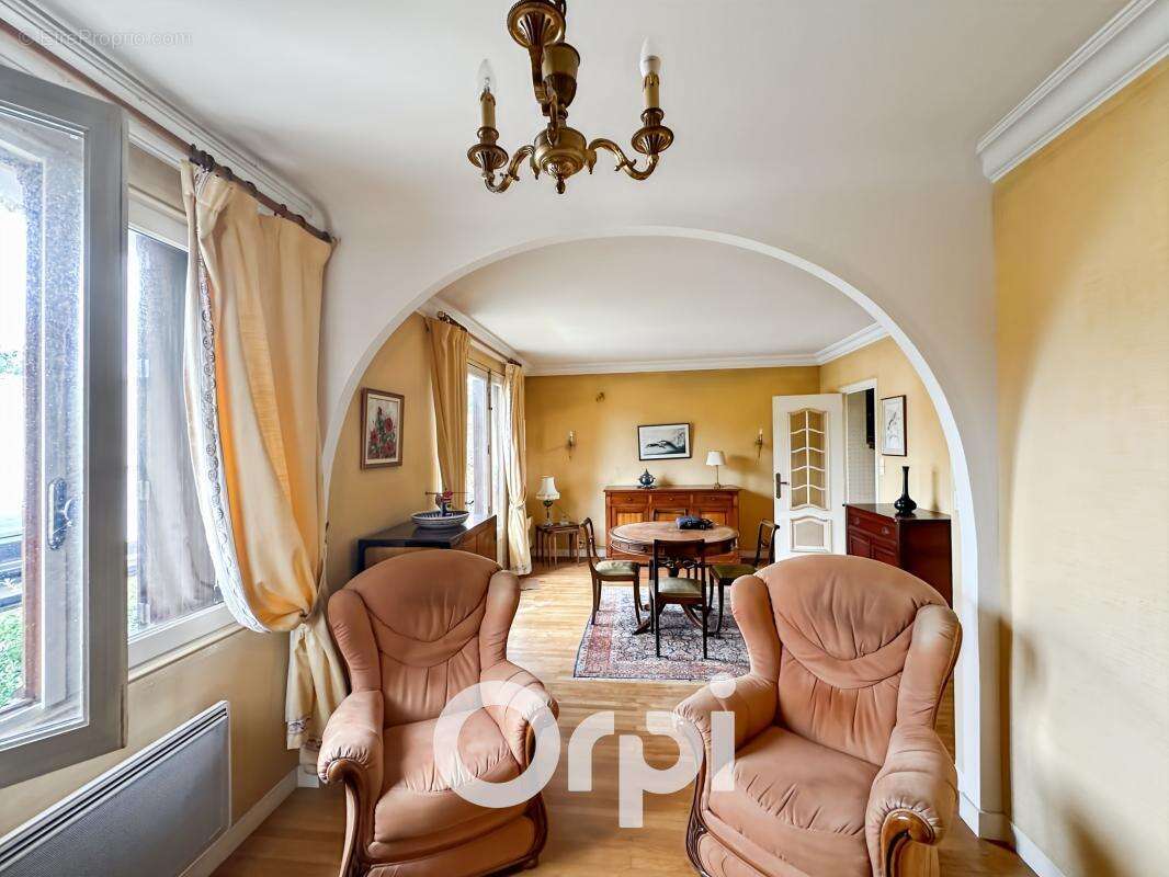 Maison à SAINT-VINCENT-SUR-JARD