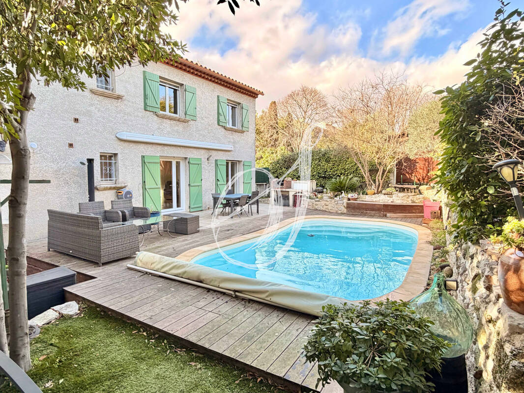 Maison à SAINT-JEAN-DE-VEDAS