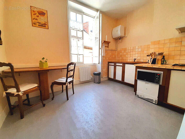 Appartement à BOURBON-L&#039;ARCHAMBAULT