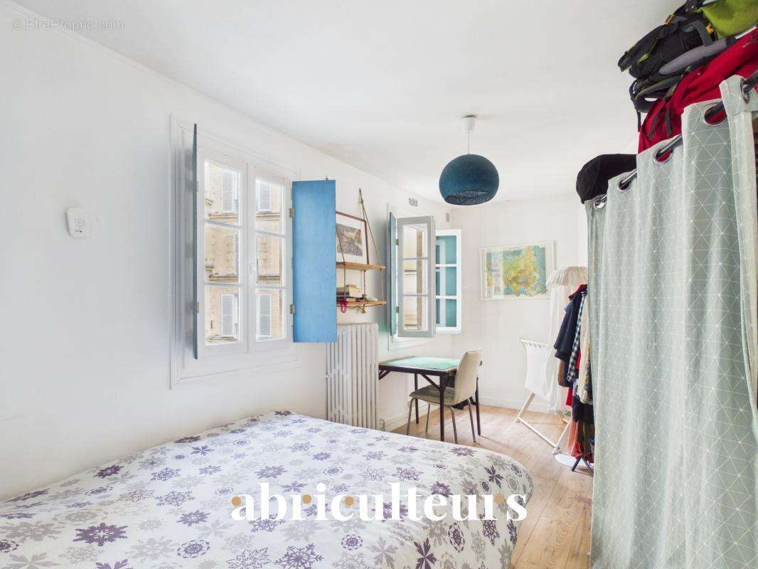 Appartement traversant en vente à Paris 18ème, limite Batignolles (75018) - photo 9