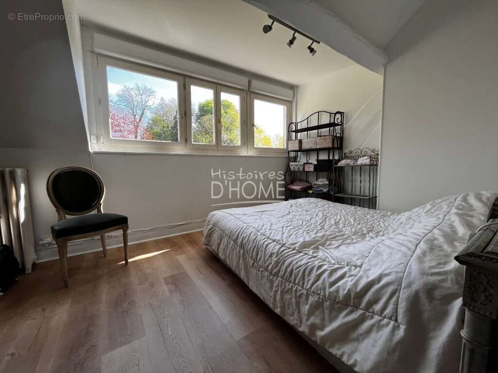 Maison à ROZAY-EN-BRIE