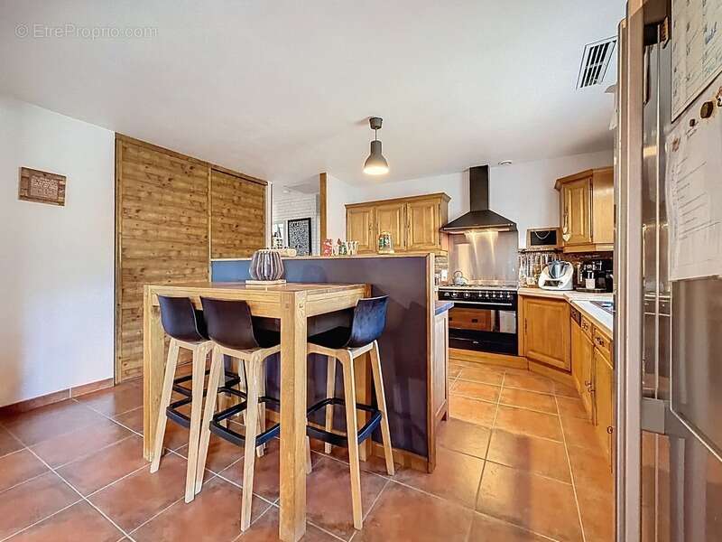 Maison à USCLAS-DU-BOSC