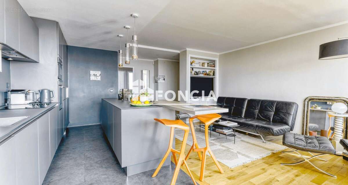 Appartement à EPINAY-SUR-SEINE