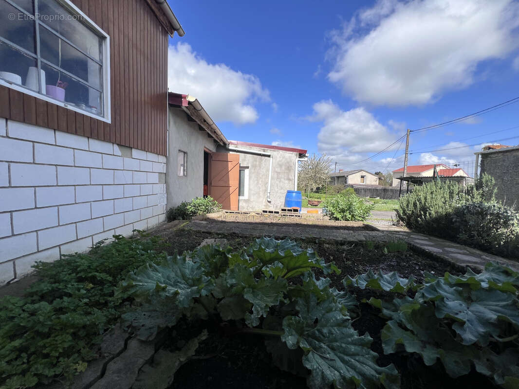 Maison à SAINT-NICOLAS-DE-PORT