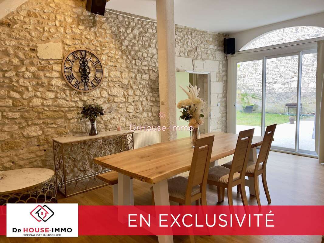 Maison à SAINTE-MAURE-DE-TOURAINE