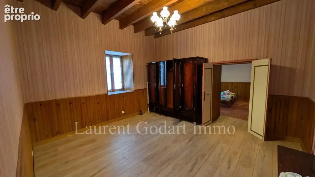 Maison en pierres avec dépendances - photo 6