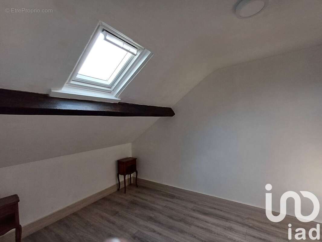 Photo 9 - Appartement à MONTEREAU-FAULT-YONNE