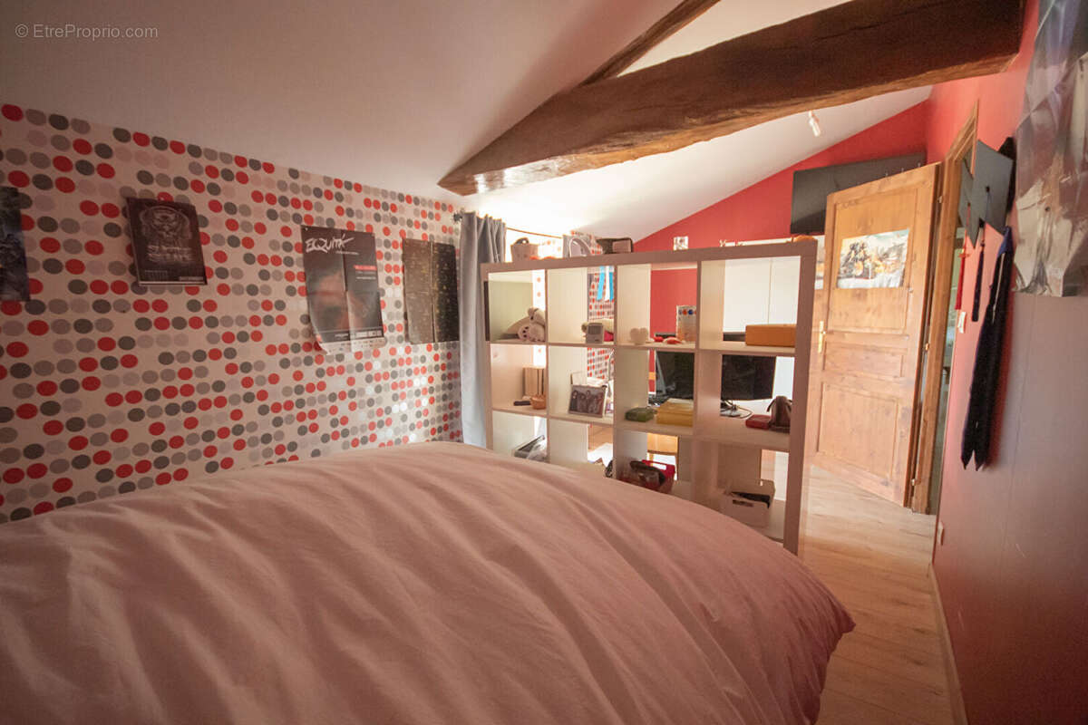 Maison à CHATILLON-SUR-CHALARONNE