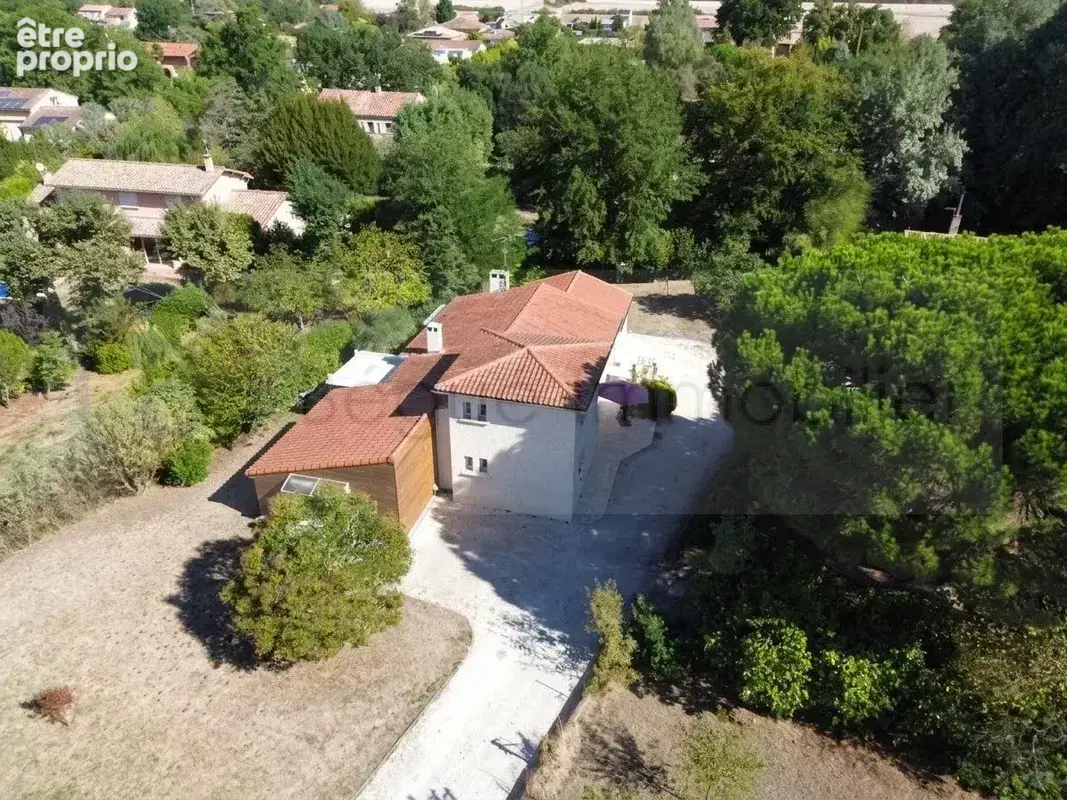Maison T5 au coeur de la commune de Brax - photo 12