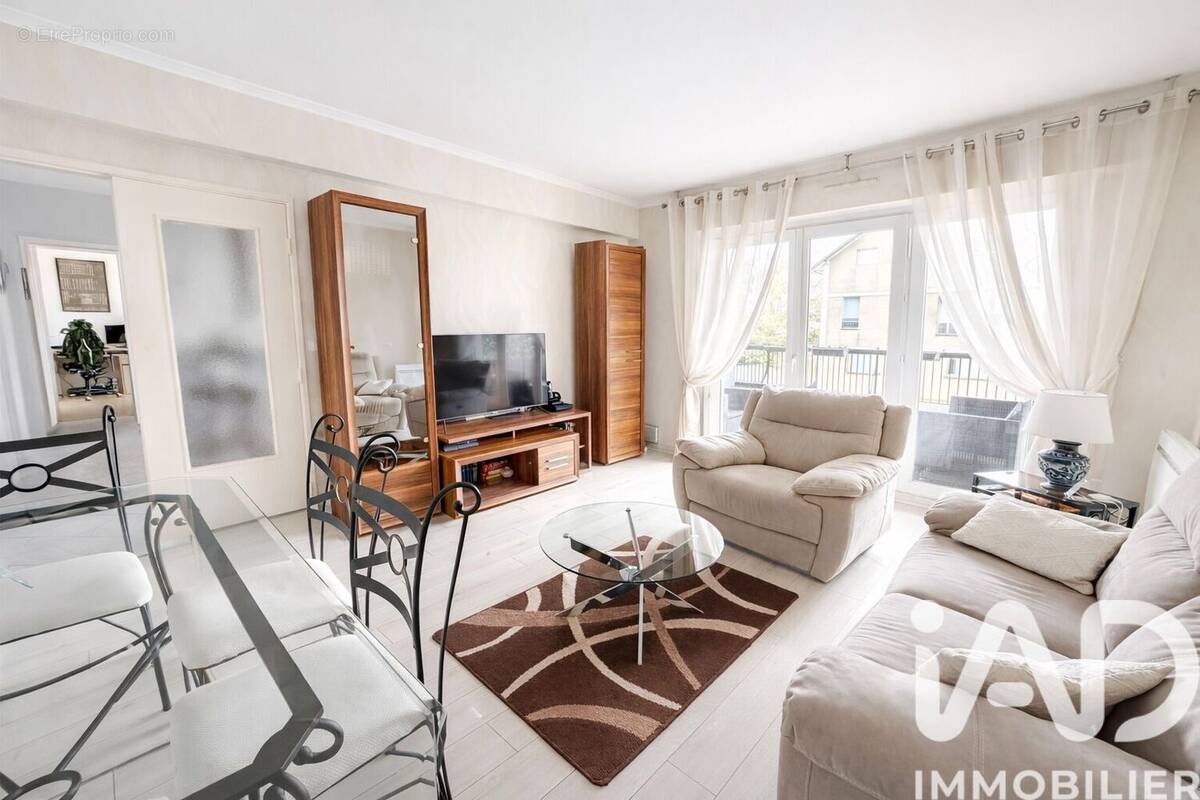 Photo 1 - Appartement à BOISSY-SAINT-LEGER