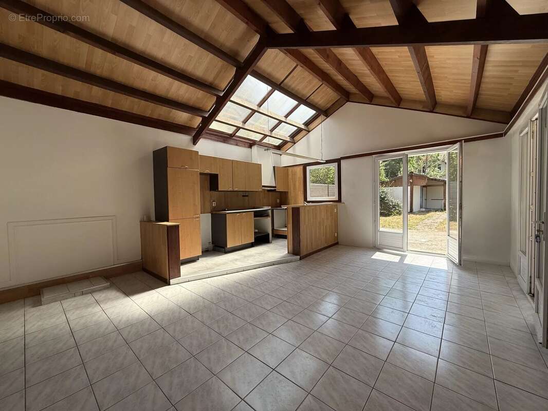 Maison - 3 pièces - photo 3