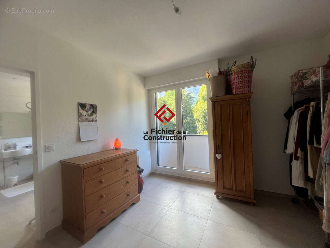 Appartement 94 m² à Meylan  - photo 3