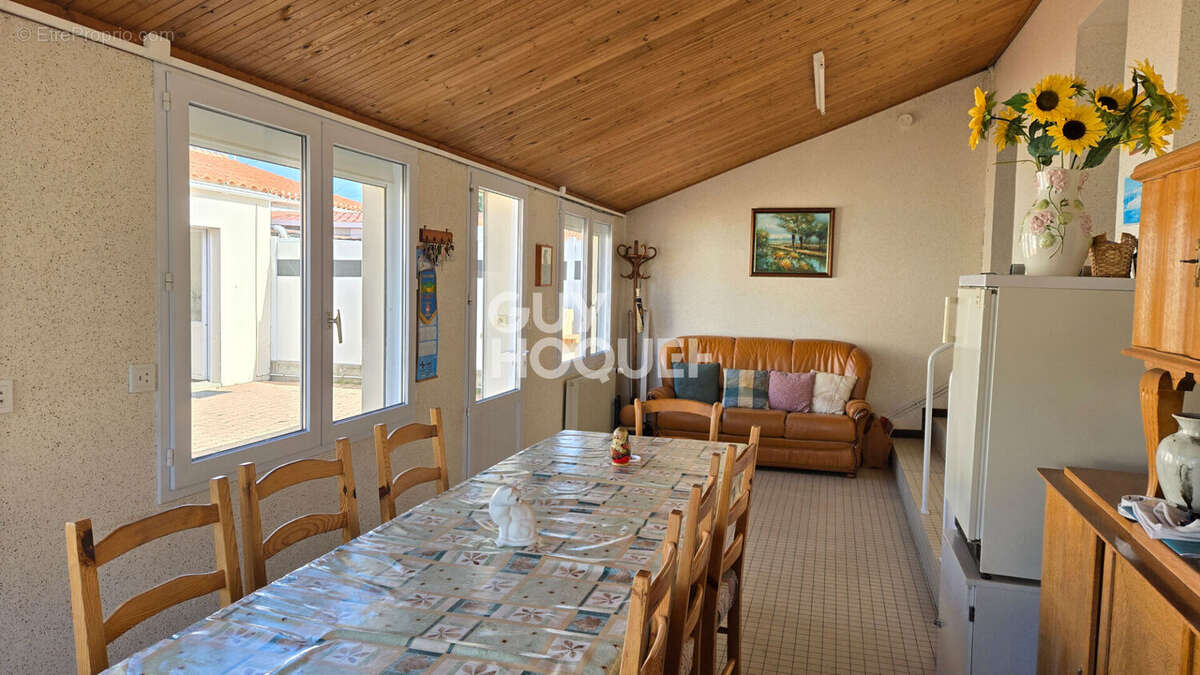 Maison Saint Hilaire De Riez proche commerce - photo 4