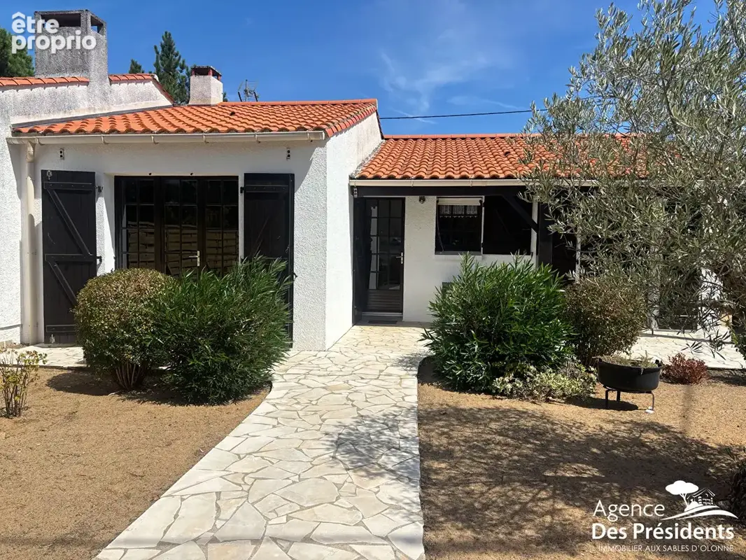 Photo Maison à Longeville-Sur-Mer au prix de 243 800€