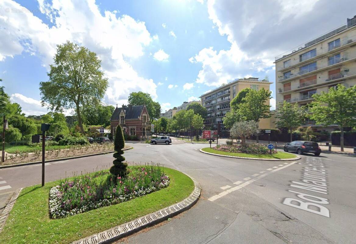 Appartement à NEUILLY-SUR-SEINE