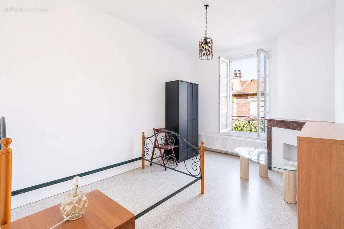 Appartement 2 pièces de 42 m² à Asnières-sur-Seine - photo 5