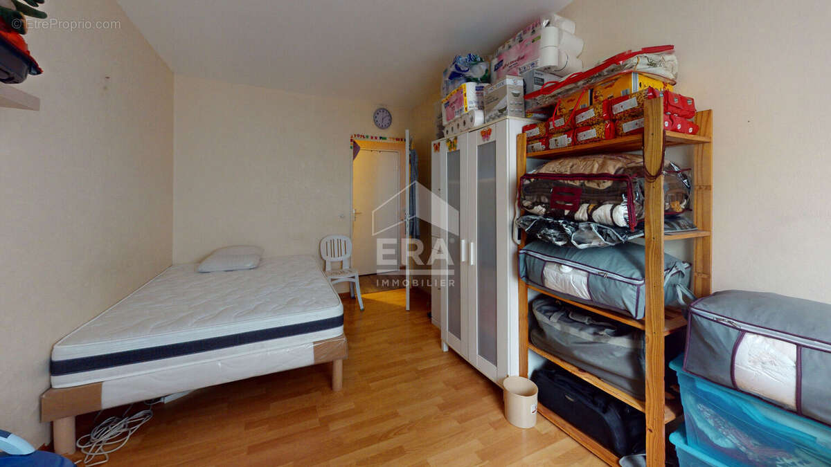 Appartement à PARIS-19E