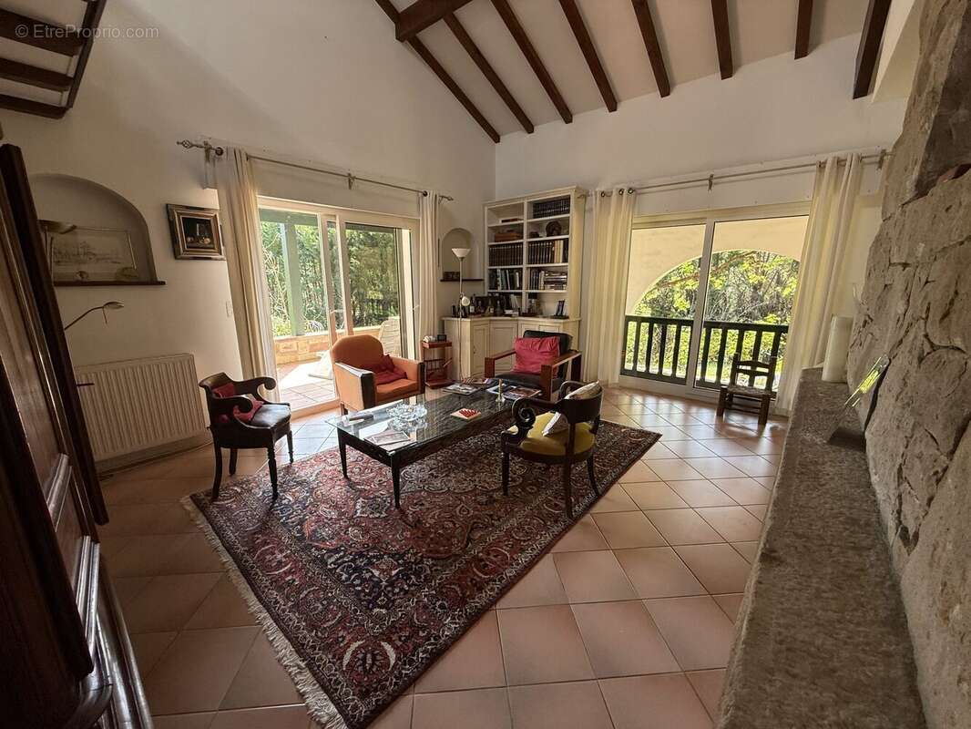Maison à URRUGNE