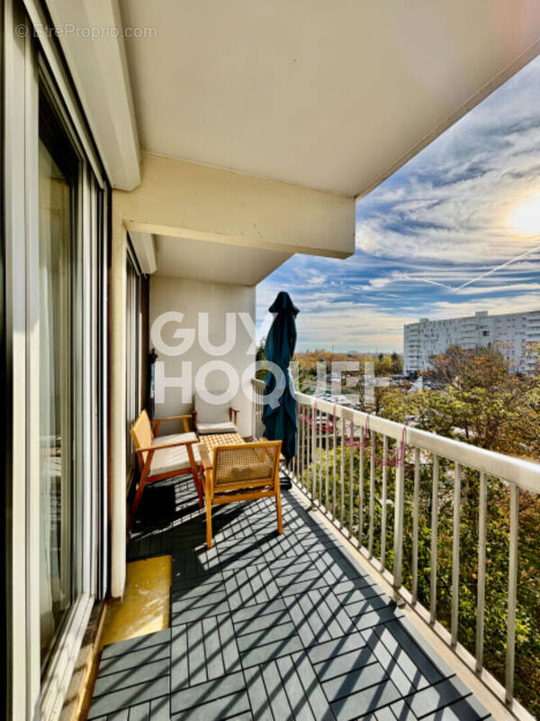 Appartement à VAULX-EN-VELIN