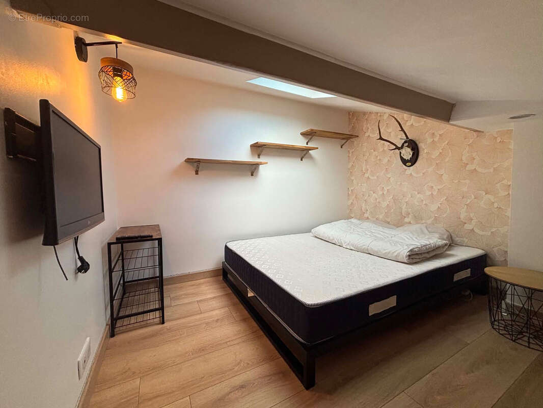 Appartement à SAINT-VALLIER-DE-THIEY