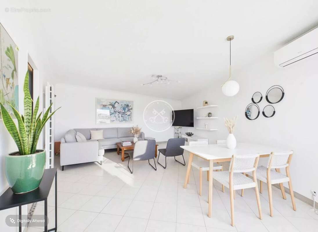 Appartement à SAINT-RAPHAEL