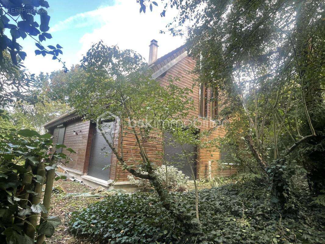 Maison à CHAMPIGNY-SUR-MARNE