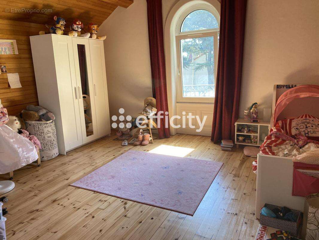 Maison à SAINT-ETIENNE