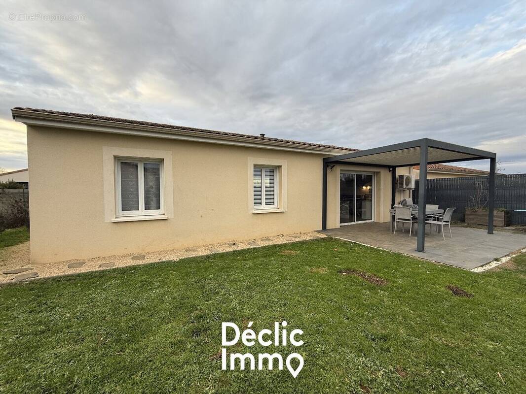 Maison à VOUNEUIL-SOUS-BIARD