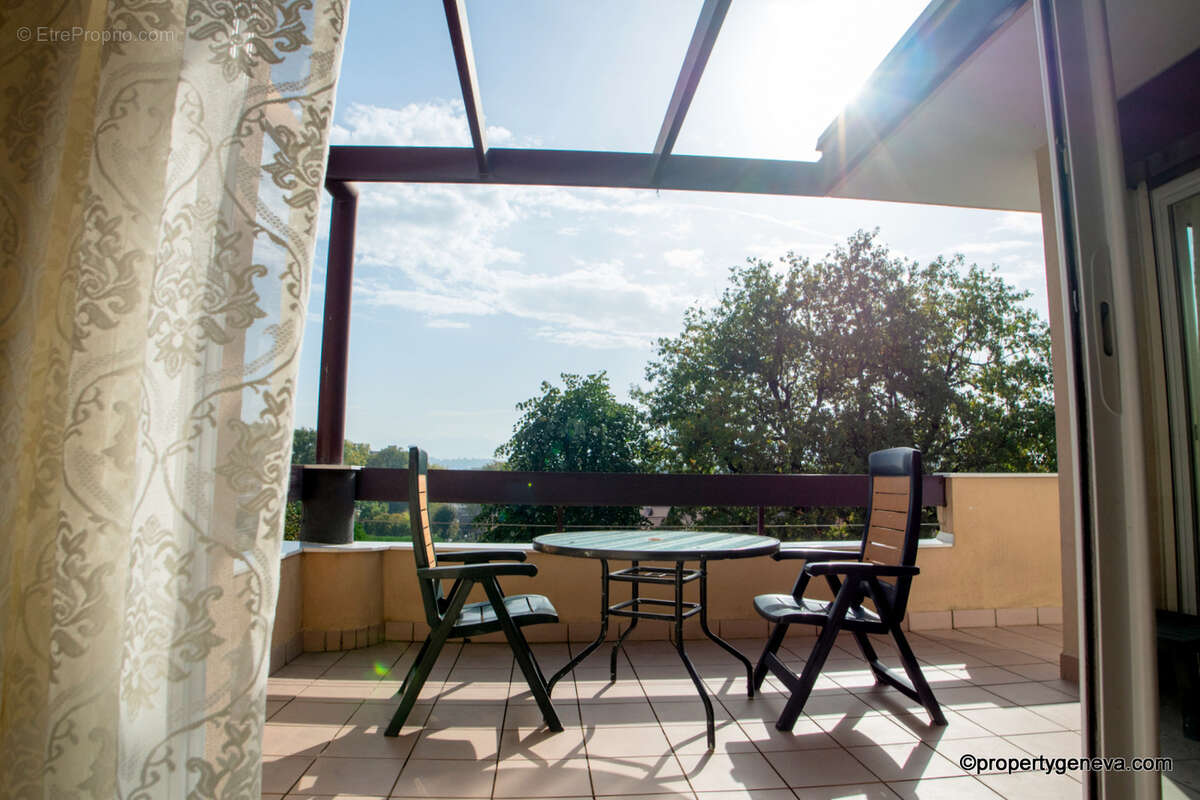 Appartement à FERNEY-VOLTAIRE