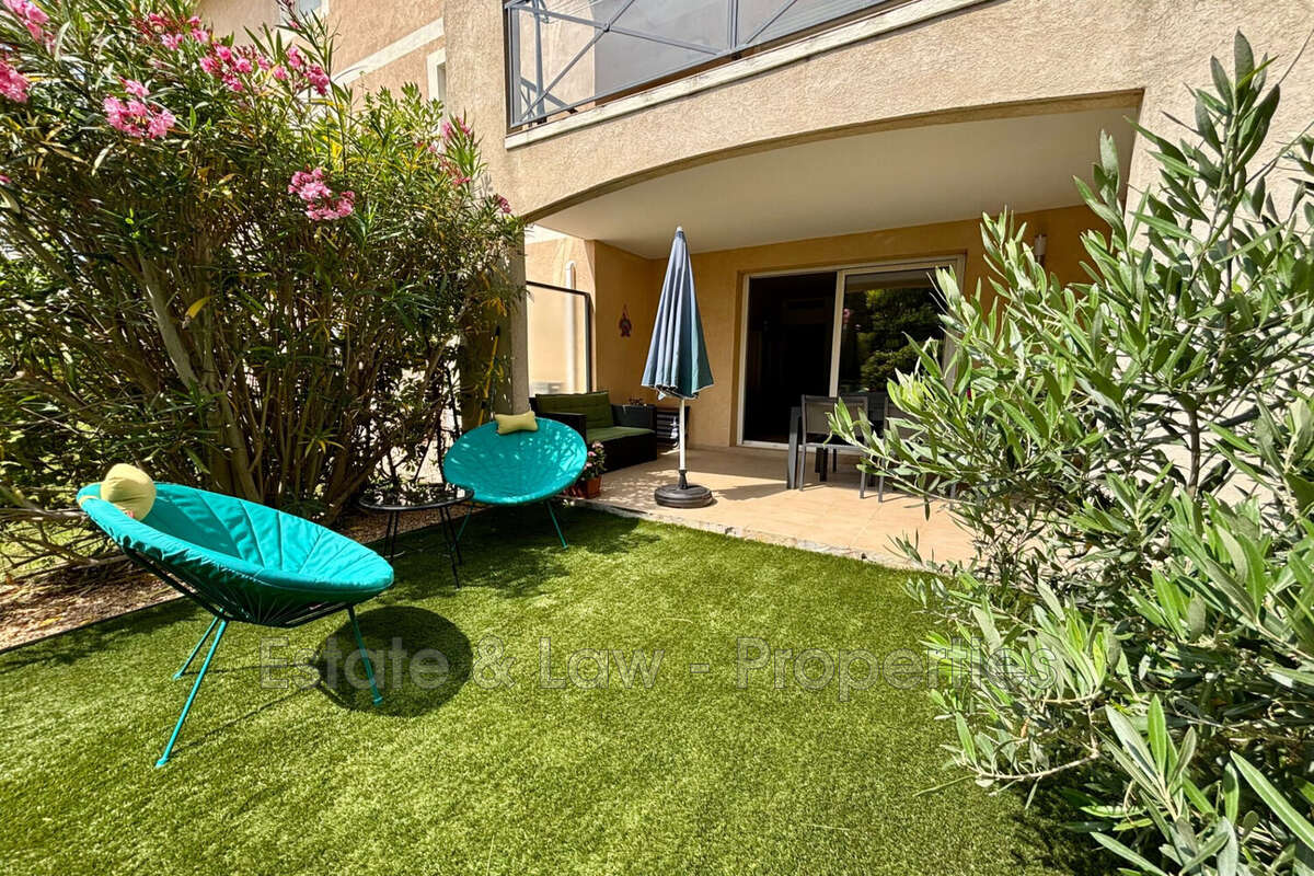 Appartement à LES ISSAMBRES