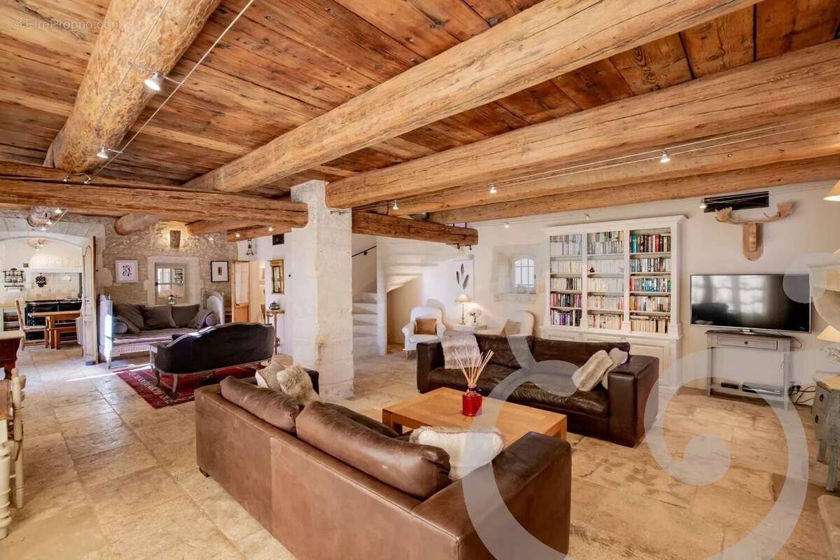 Maison à EYGALIERES