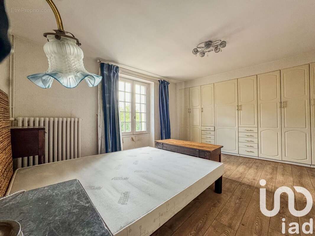 Photo 8 - Maison à VILLENEUVE-LE-COMTE