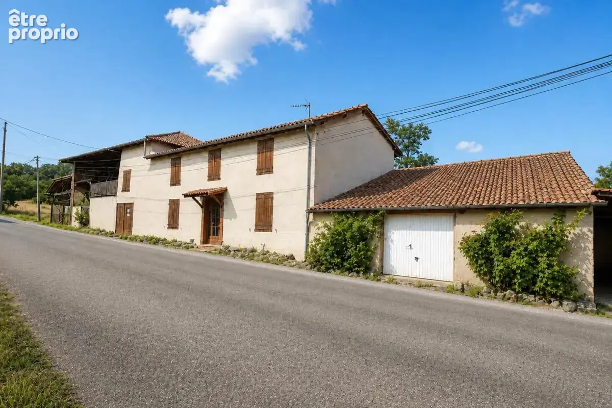 Maison à CASTELNAU-MAGNOAC