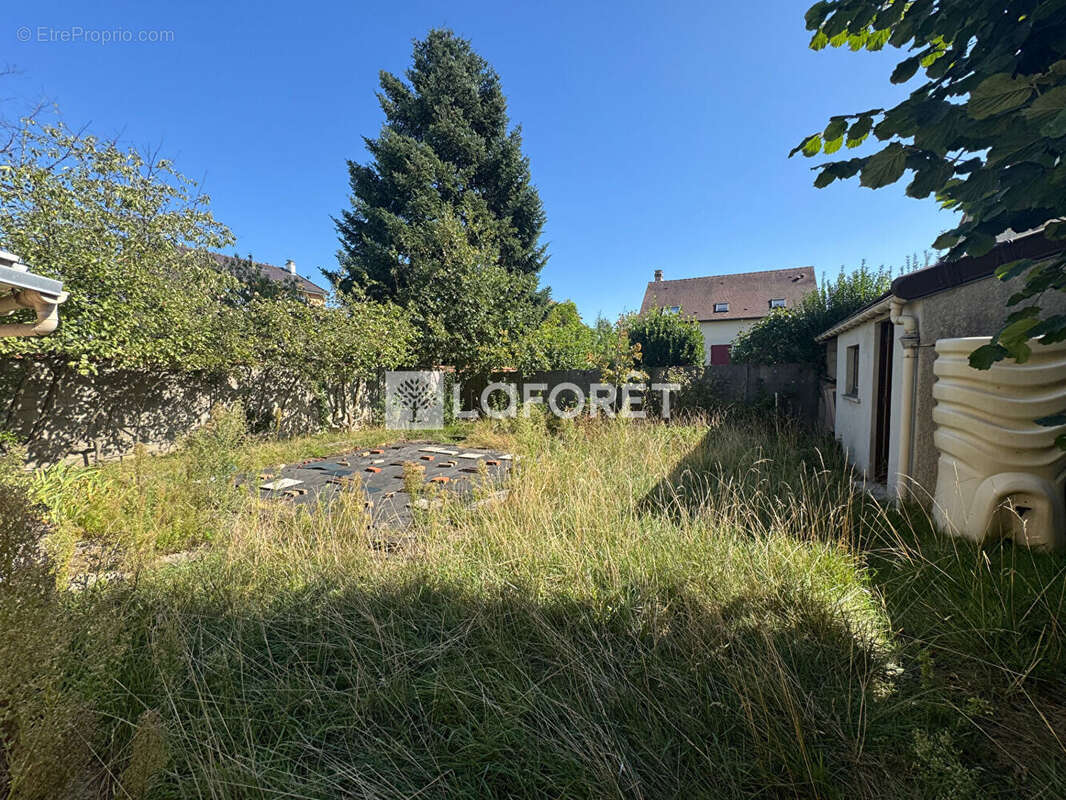 Maison à VILLEMOMBLE