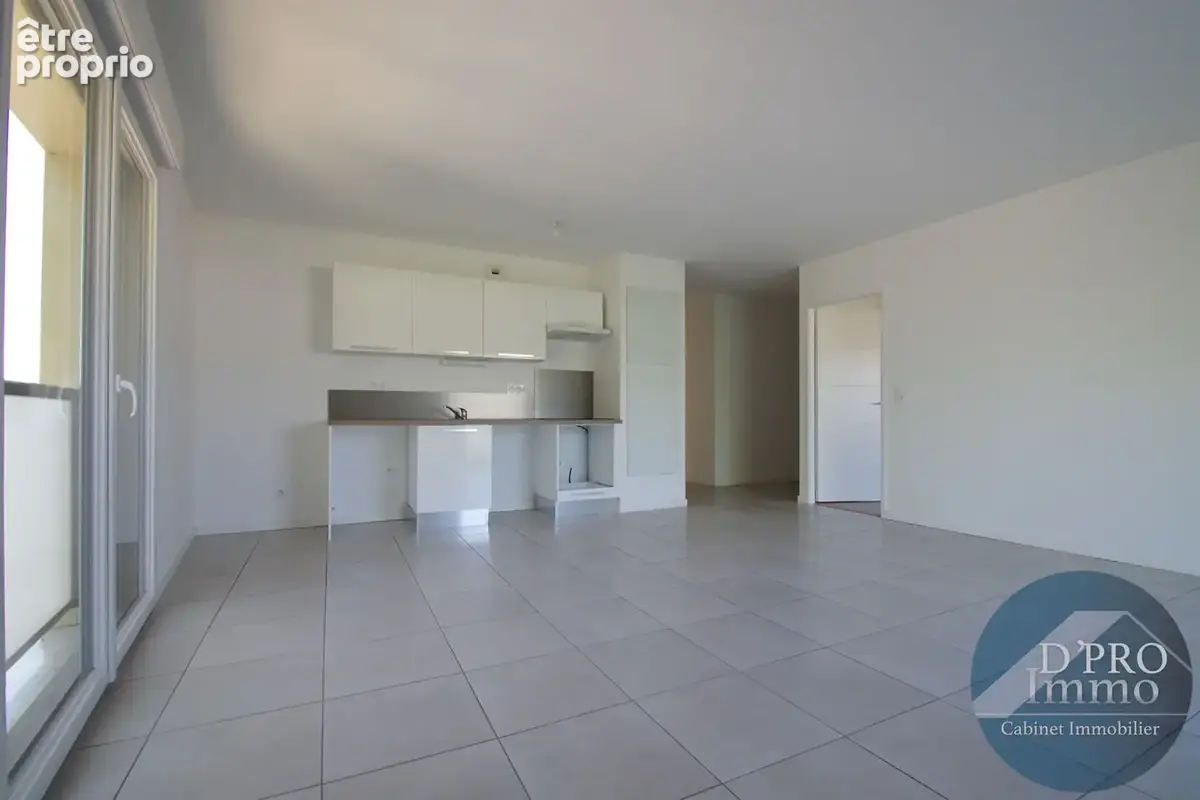 T4 de 83,04 m² ? Dernier étage ? Terrasse de 13 m² ? Parking ? Cave - photo 2