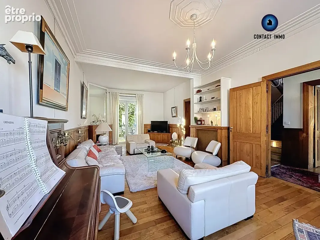 Maison 8 pièces 216 m² à vendre à Brive-La-Gaillarde (19100) - photo 2
