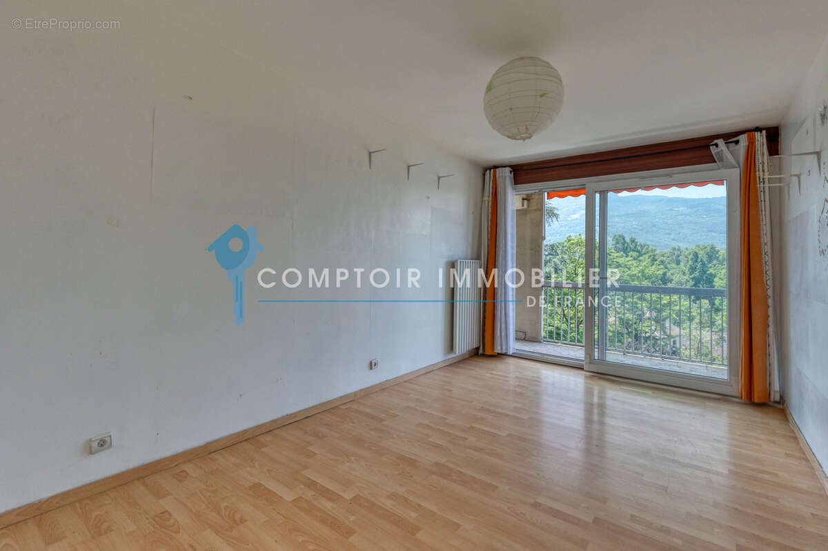 Isère (38) Grenoble-Libération-  T5 Lumineux ( 3 chambres ) -110 m2 - photo 13