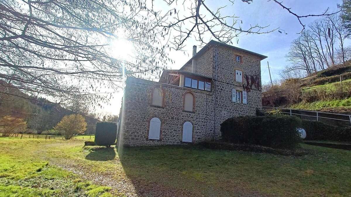Photo 2 - Maison à CUBLIZE