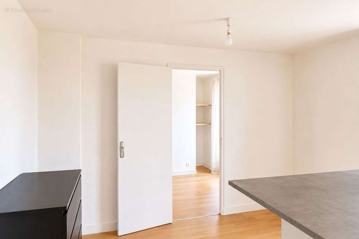 Appartement 24 m² à Saint-Maur-Des-Fosses  - photo 4