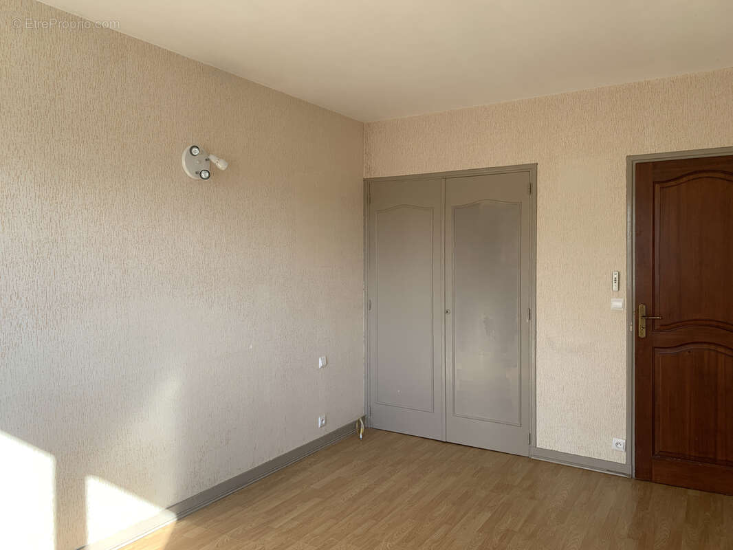 Maison à CHATELLERAULT