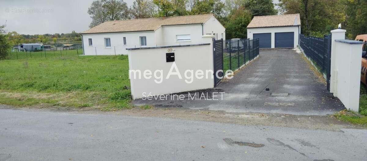 Maison à JULIENNE