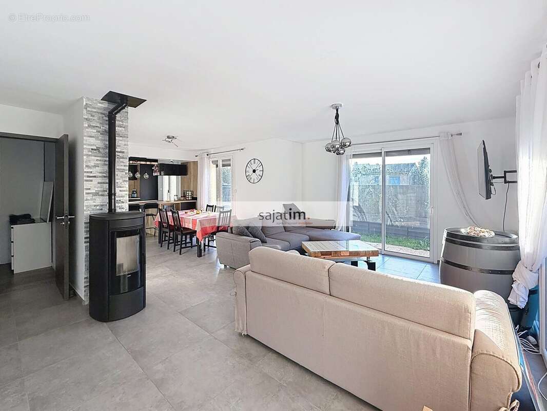 Maison à SIX-FOURS-LES-PLAGES