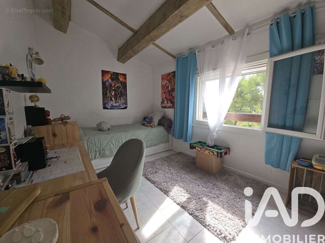 Photo 9 - Maison à LE REVEST-LES-EAUX