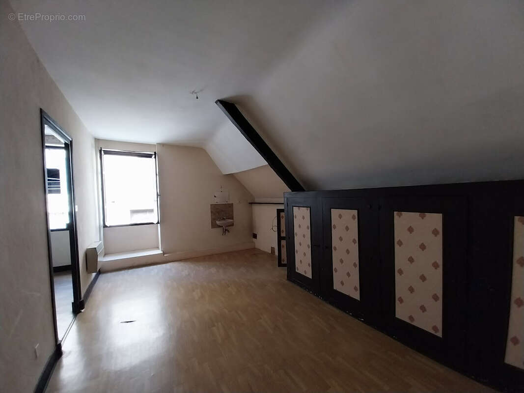 Maison 115 m² à Nay  - photo 4