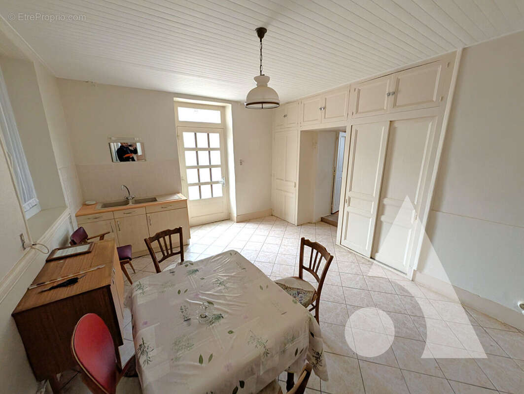 Maison à DOLE