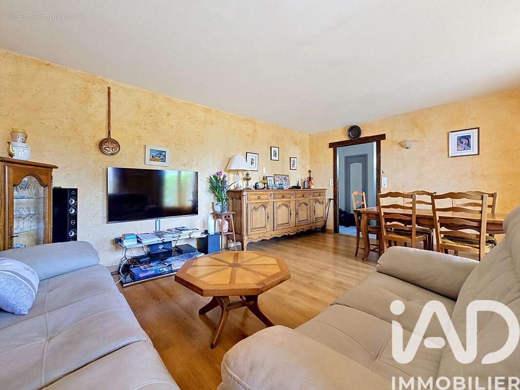 Maison 118 m² à Charleville-Mezieres  - photo 2