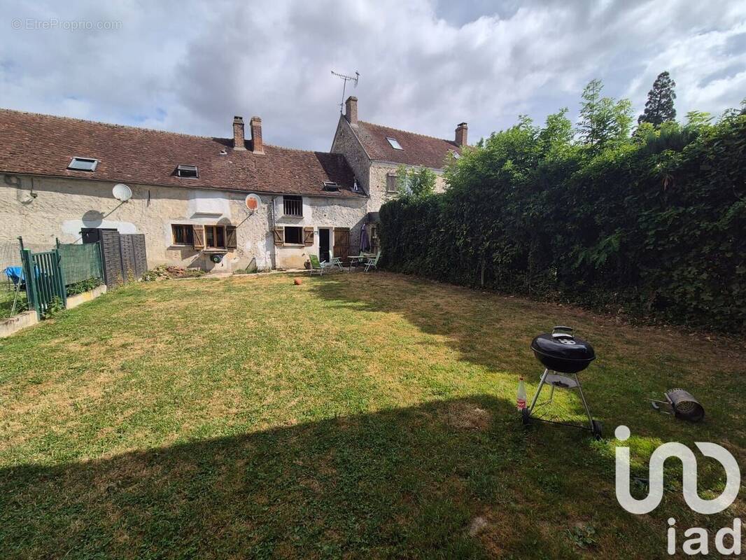 Photo 1 - Maison à CHEVRU