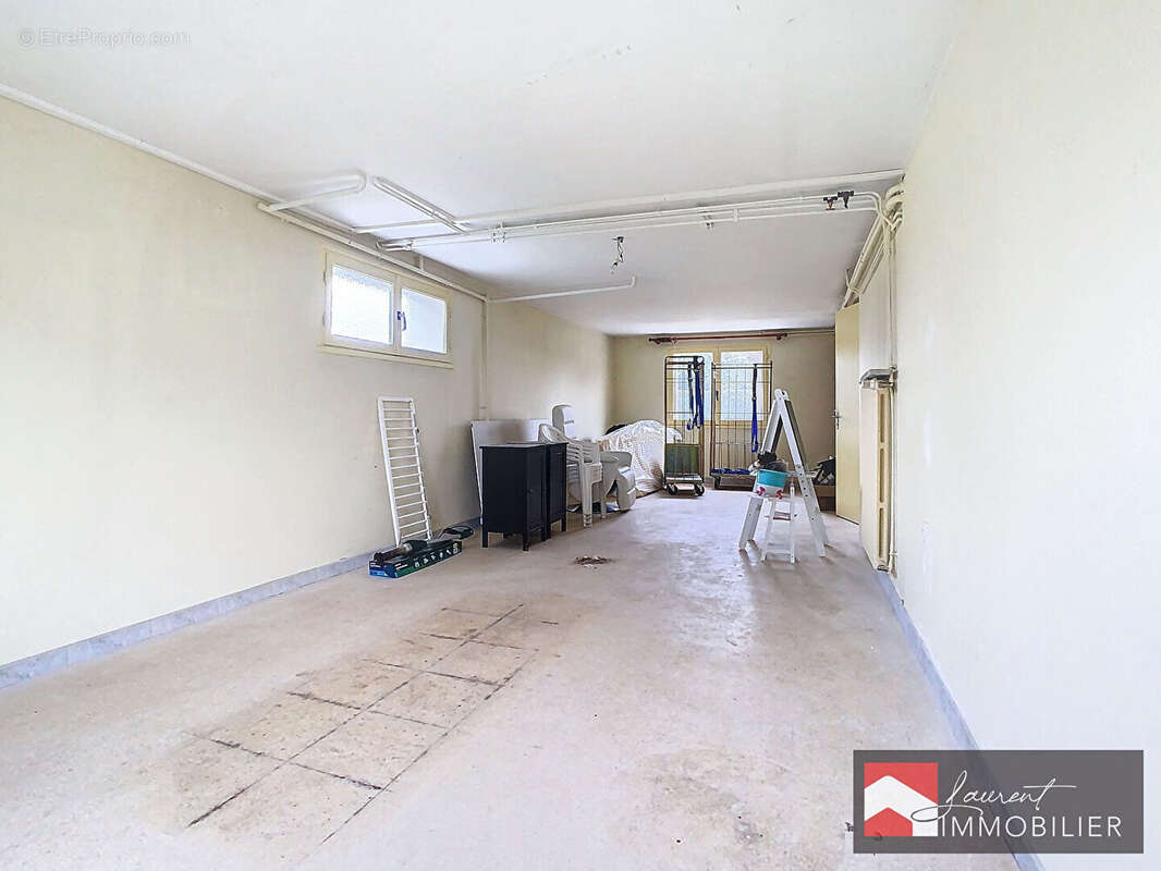 Maison à SAINT-BENIGNE