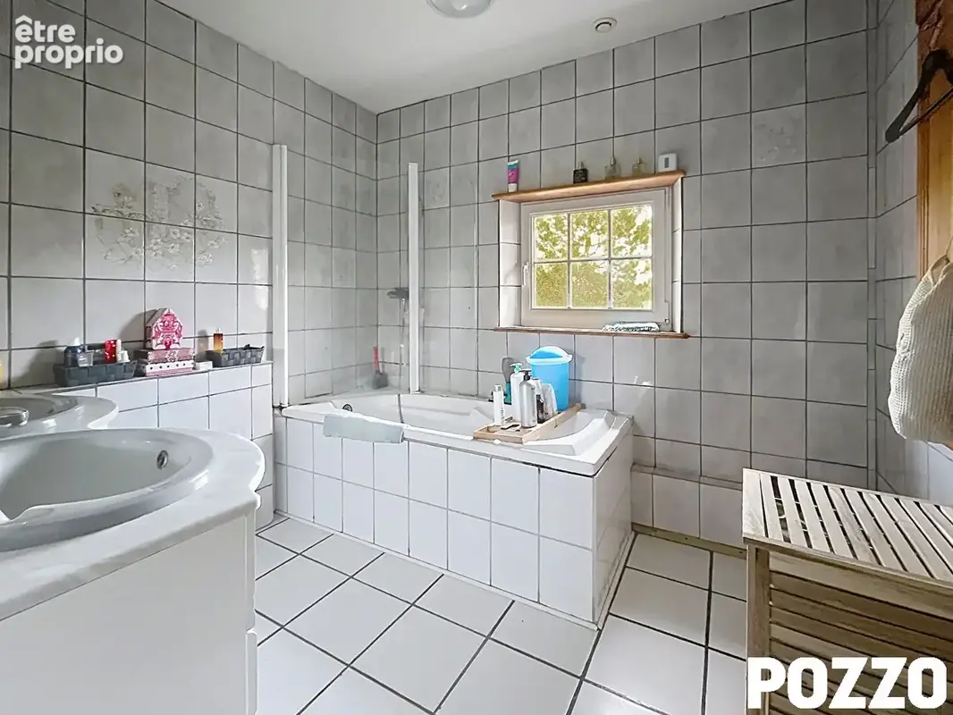 A vendre a montrabot maison en pierre au coeur de la campagne - photo 8